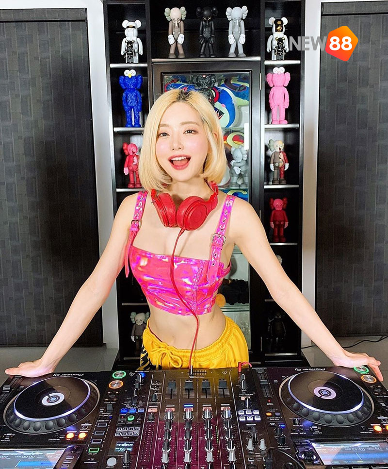 Dj nóng bỏng nhất xứ Hàn - DJ Soda sexy 